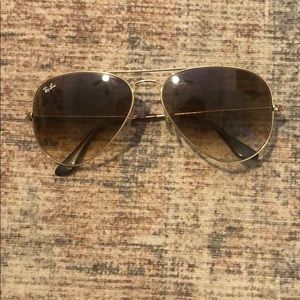 Ray ban aviator